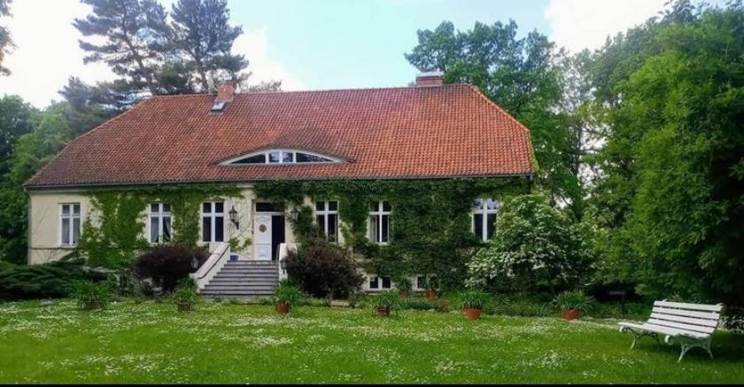 Hotel Im Park Sorkwity Exterior photo