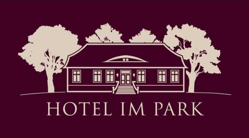 Hotel Im Park Sorkwity Exterior photo